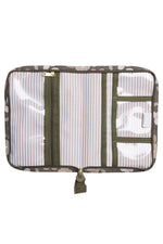 PORTA CARTEIRA DE VACINAÇÃO BORBOLETAS - OLIVA - MASTERBAG