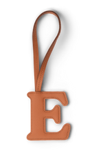 CHAVEIRO LETRA E PERSONALIZADO  - CARAMELO - MASTERBAG